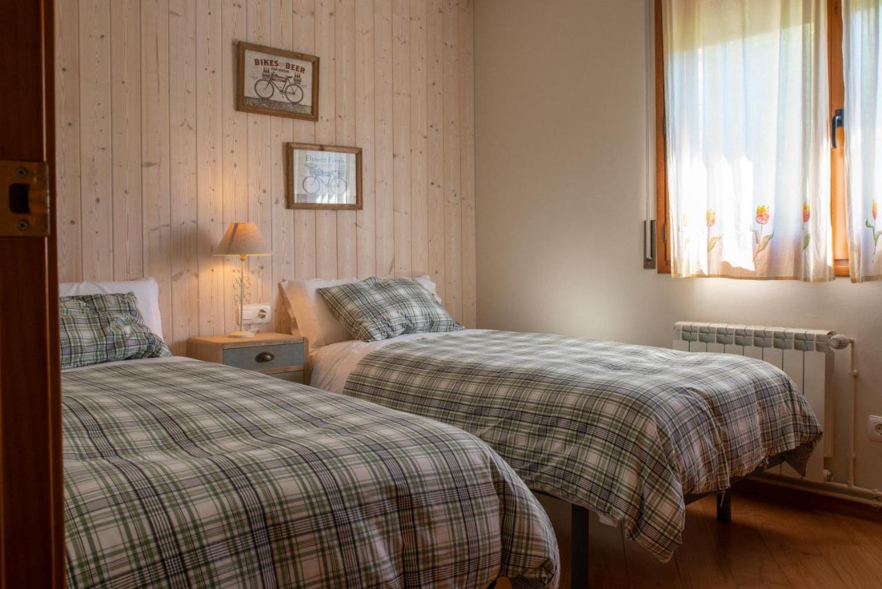 Apartament Cadi- Moixero Baga Room photo